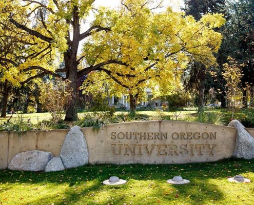 Southern Oregon University - Welcome Sign